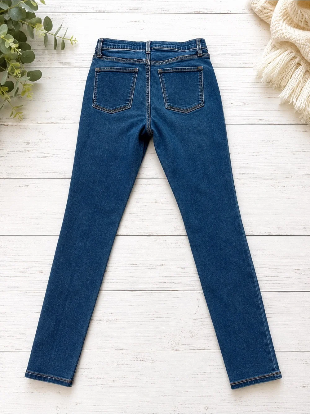 Old Navy Rockstar Super Skinny Jeans High-Rise Girls Size 16 Dark Wash